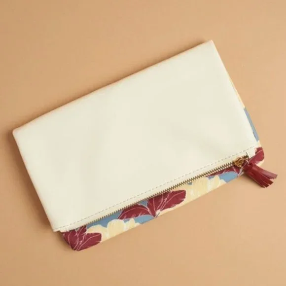 :: Rachel Pally Reversible Zahara Clutch Bag - Picture 7 of 14